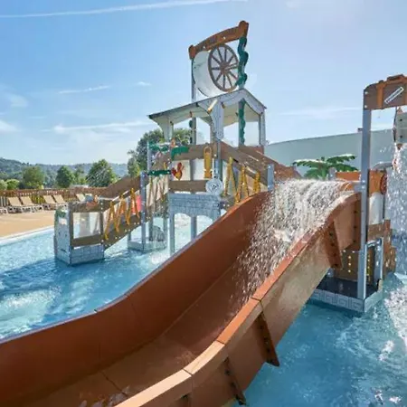Mbh Proche Et Centre Sur 5 étoiles Wifi Gratuit Tv 3 Piscines Chauffées *